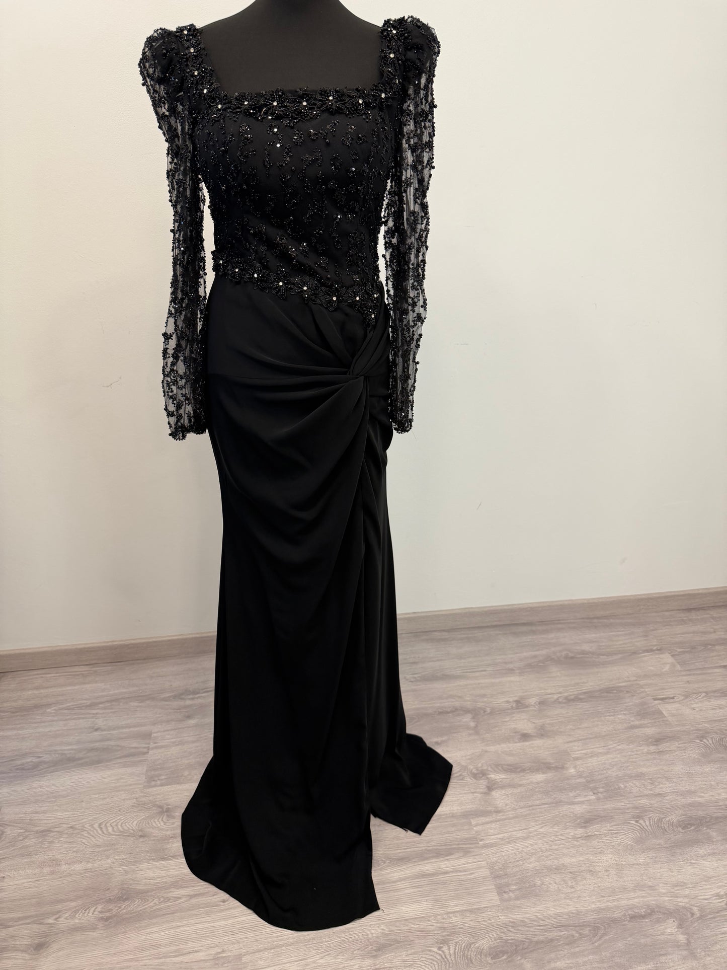 Fiora Dress